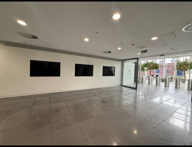 6,729M² OFFICE TO LET IN SANDTON CENTRAL